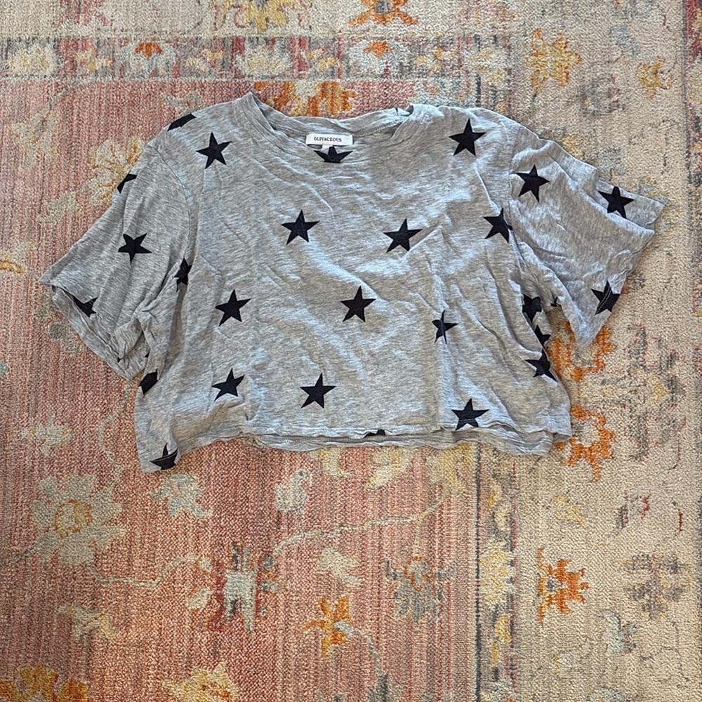 Olivaceous Gray Top with Black Stars